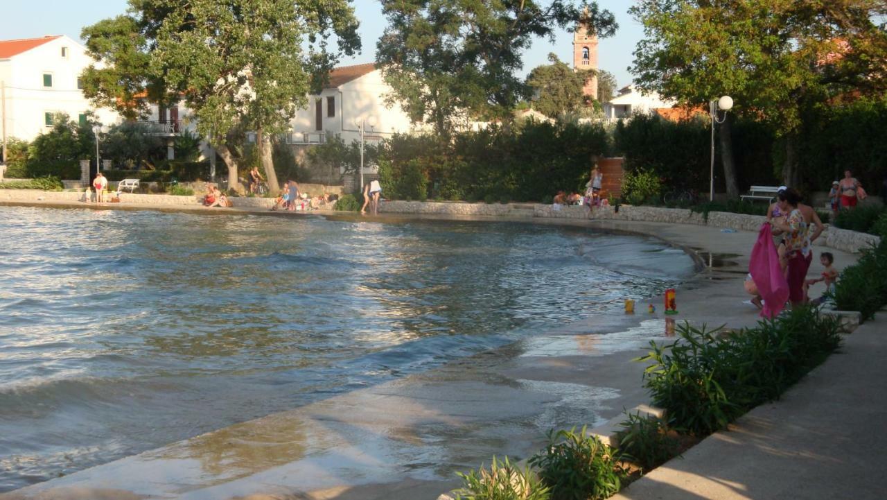 Apartments Dorkin Preko Εξωτερικό φωτογραφία