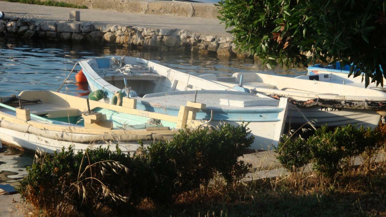 Apartments Dorkin Preko Εξωτερικό φωτογραφία